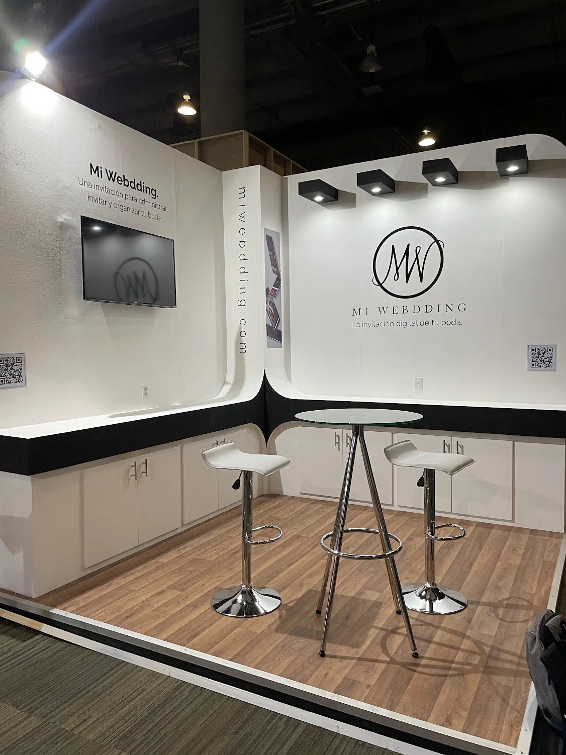 Stand de Mi Webdding en una exposición de bodas en México